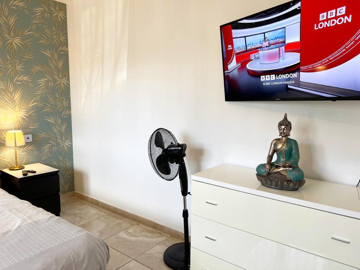 Modern Apartment With Prime Location Puerto del Carmen  Buitenkant foto